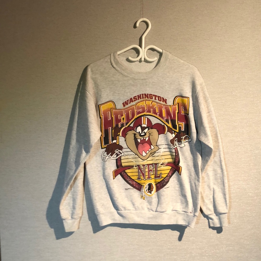 Washington Redskins memorabilia, sweatshirt